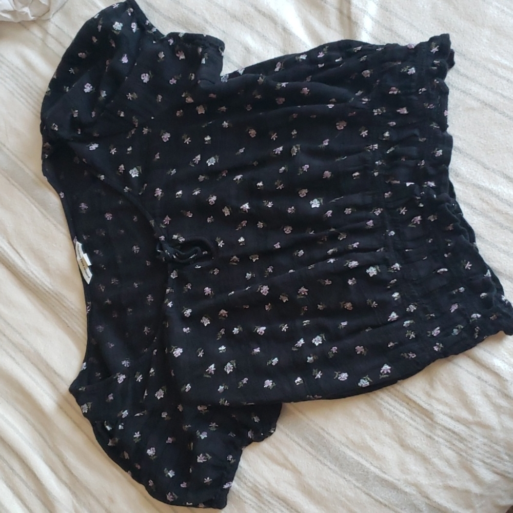 American Eagle Black Peasant Top
